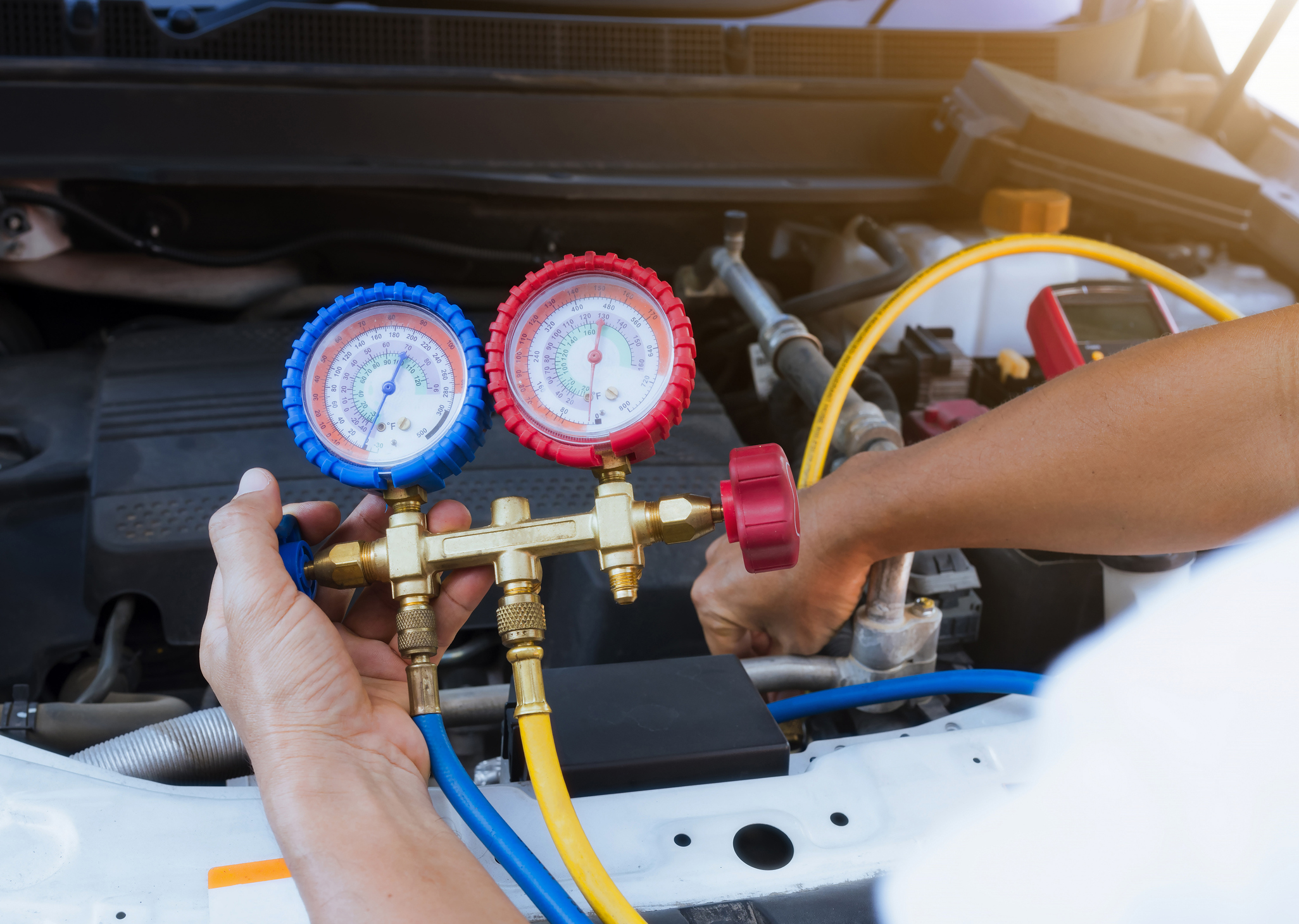 Installation climatisation automobile